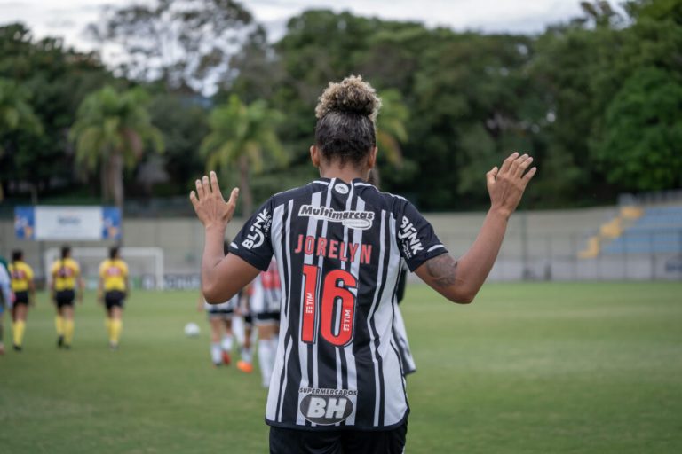 Jugadora de la Selección Colombia Femenina se va a la Premier League