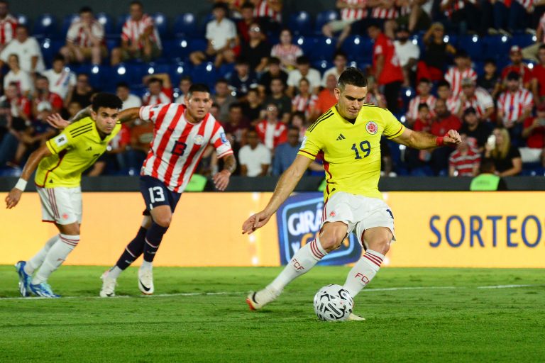 Borré cumplió: Vea el gol con el que Colombia le gana a Paraguay