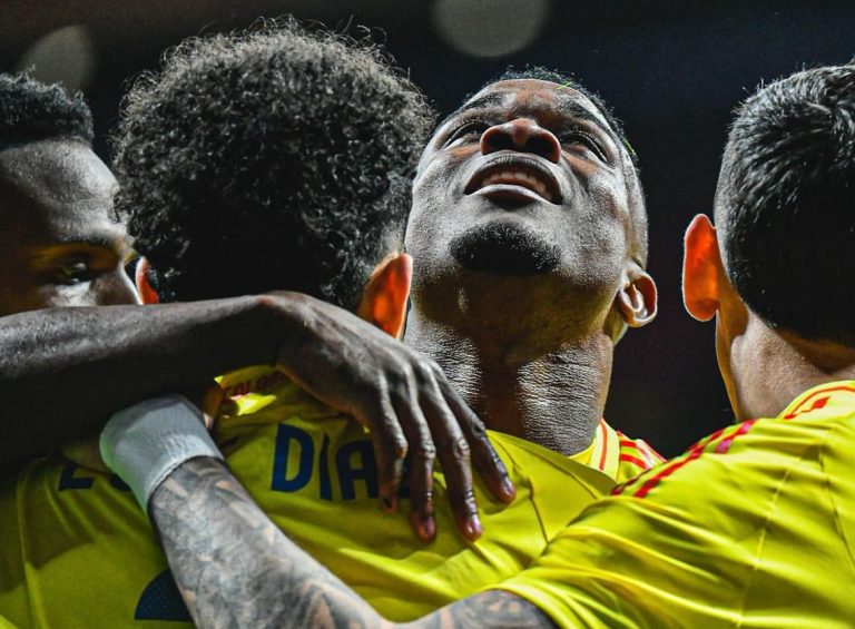 Colombia ganó, gustó y se sacudió ante Rumania: sigue el invicto