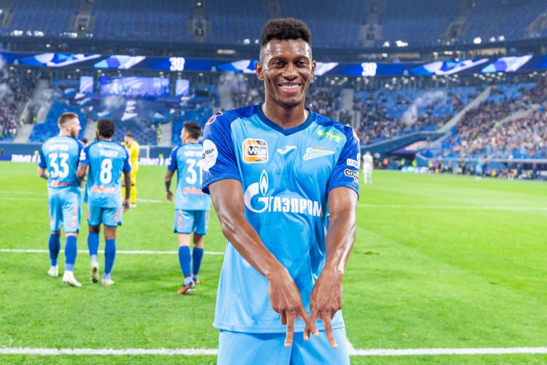 Cassierra regresa al gol con Zenit