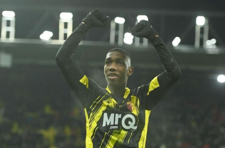 Golazo de Yaser Asprilla, nominado al mejor del mes en Inglaterra