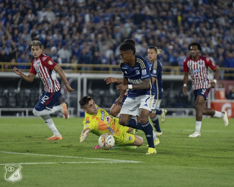 Millonarios, a seguir invicto en cuadrangulares ante Junior