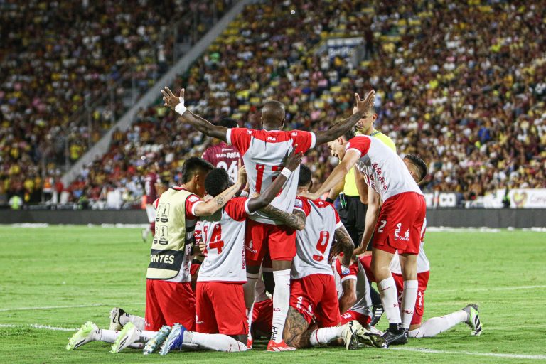 Rodallega: “Vamos a ir a muerte por la décima de Santa Fe”
