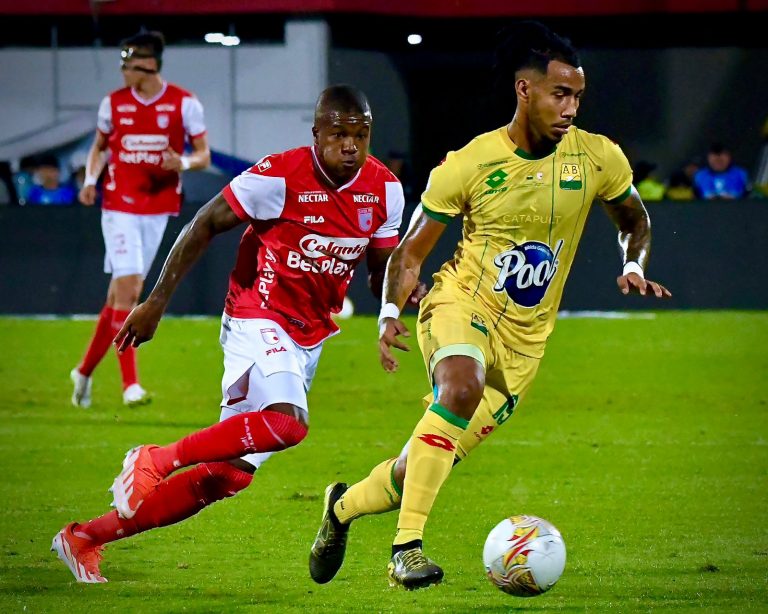 Santa Fe y Bucaramanga definen al campeón en El Campín