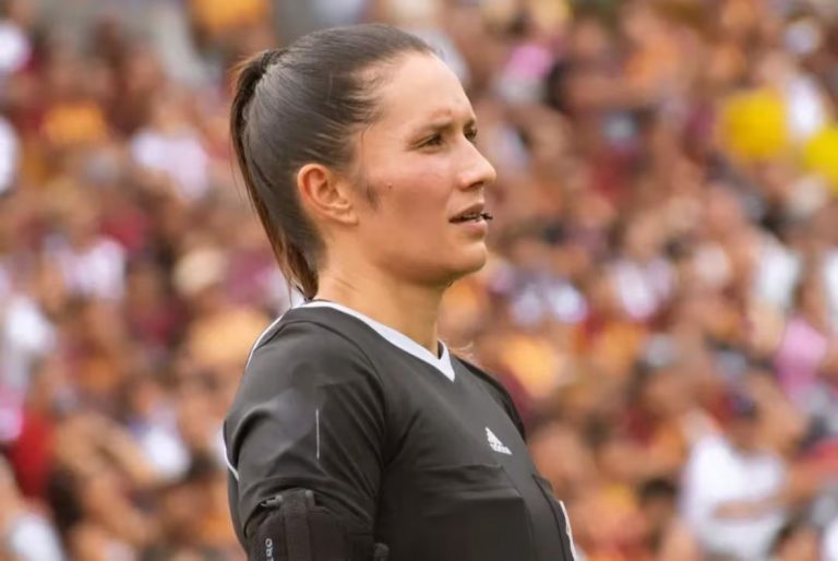 Histórico cuerpo arbitral femenino en la Copa América