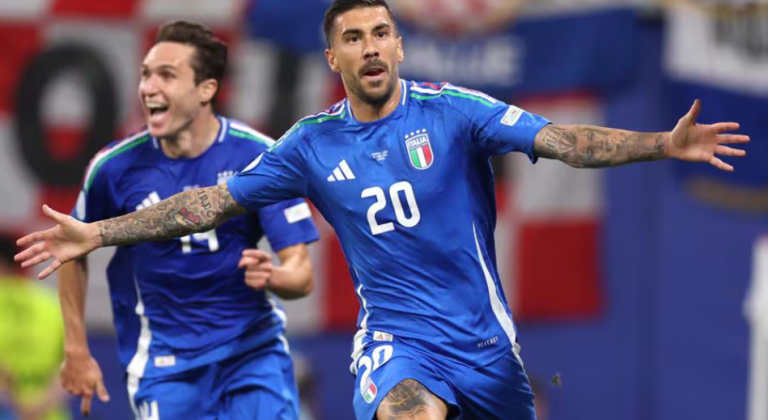 España e Italia no defraudan y avanzan a octavos de final