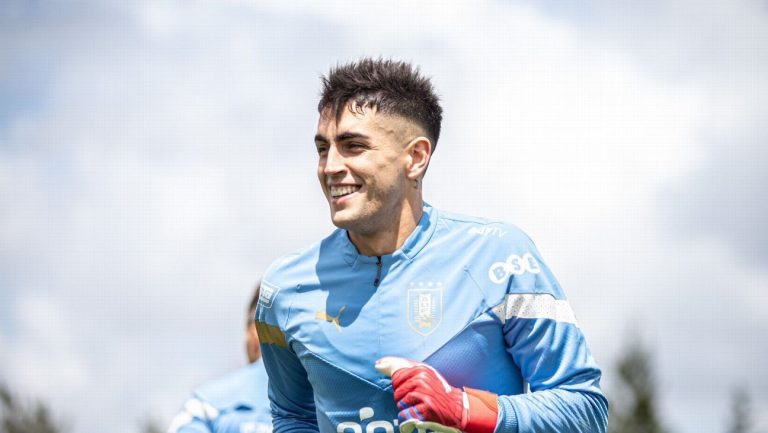 Santiago Mele, convocado en Uruguay para amistoso