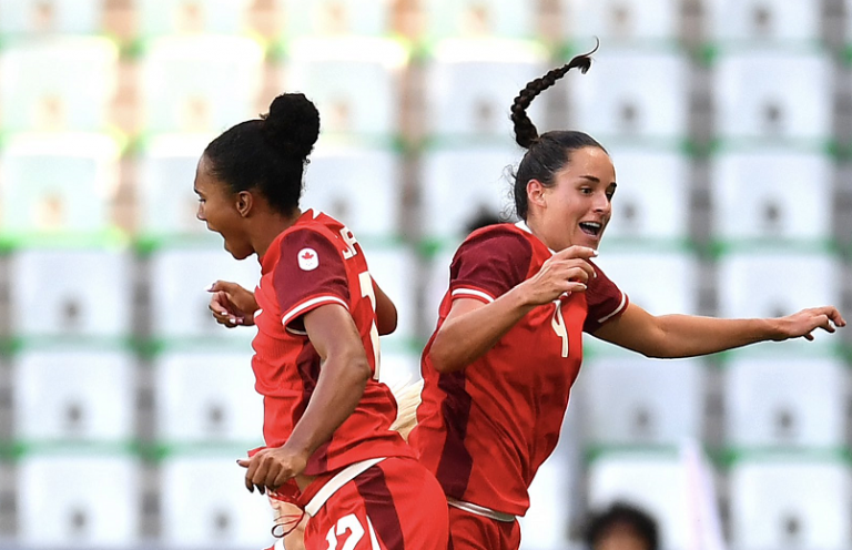 FIFA sanciona a Canadá y le quita seis puntos