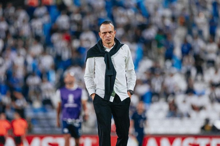 Alejandro Restrepo dejó de ser el técnico de Alianza Lima