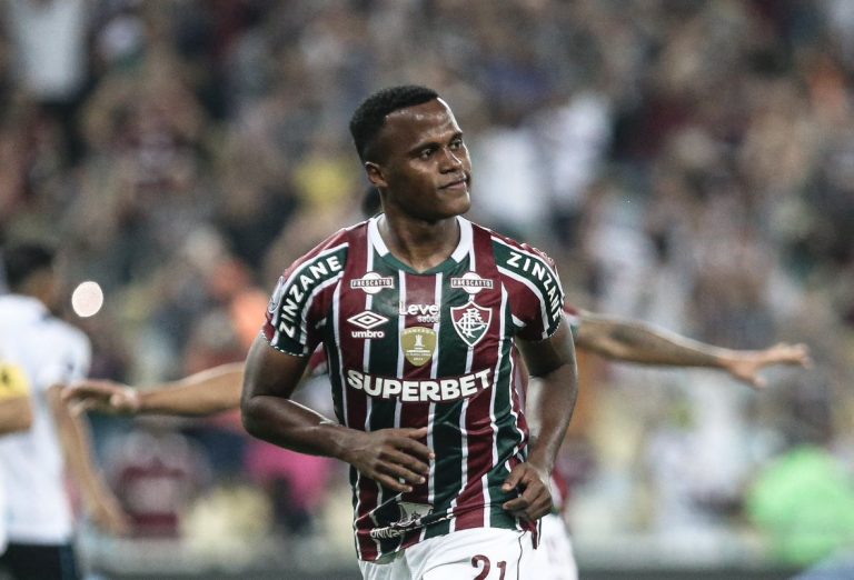 Jhon Arias, figura en clasificación de Fluminense a cuartos de Libertadores