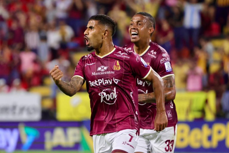 Tolima volvió a ganar y aumentó crisis de Boyacá Chicó