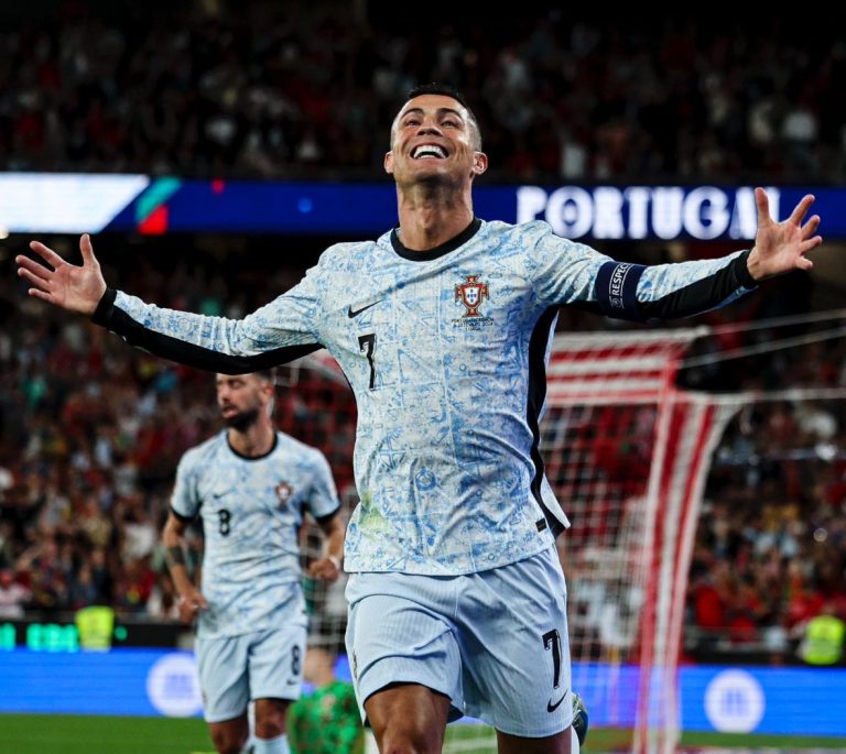 Cristiano llega a los 900 goles en el regreso de la Nations League