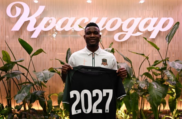 Córdoba renueva contrato con Krasnodar