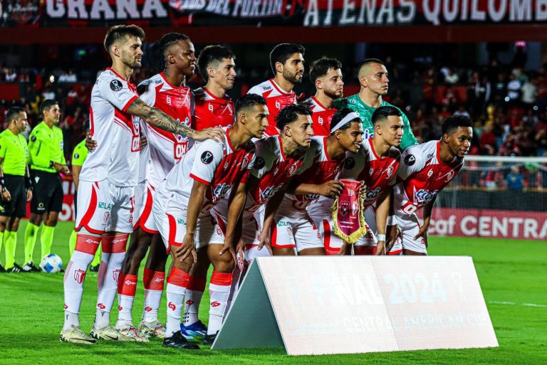 Con presencia colombiana, Alajuelense repite título de la Copa Centroamericana