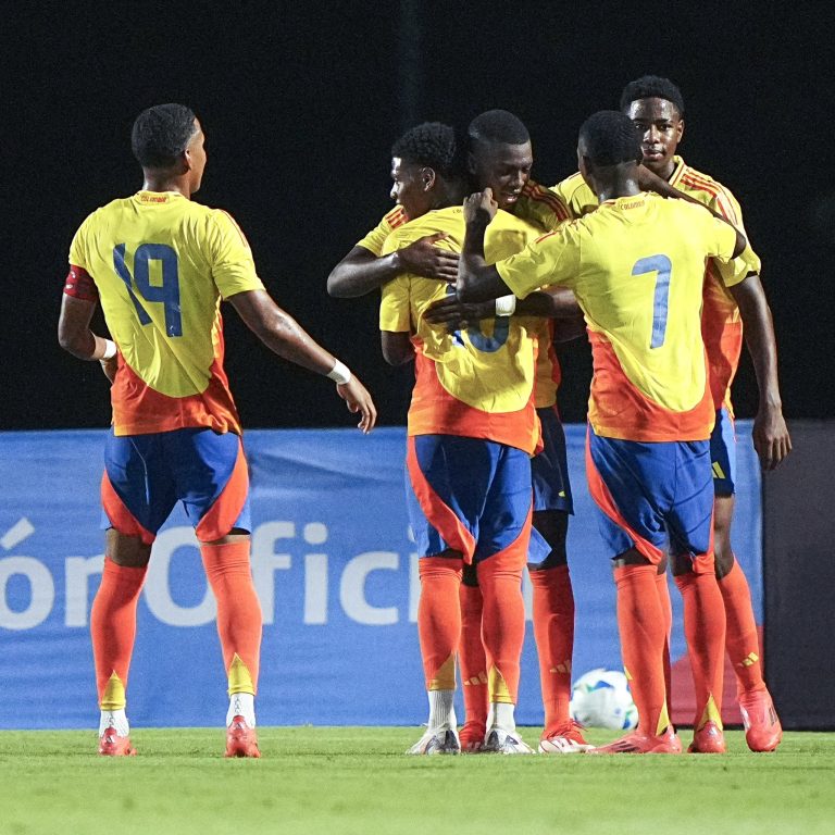 Colombia vence a Perú en juego preparativo para el Sudamericano Sub-20