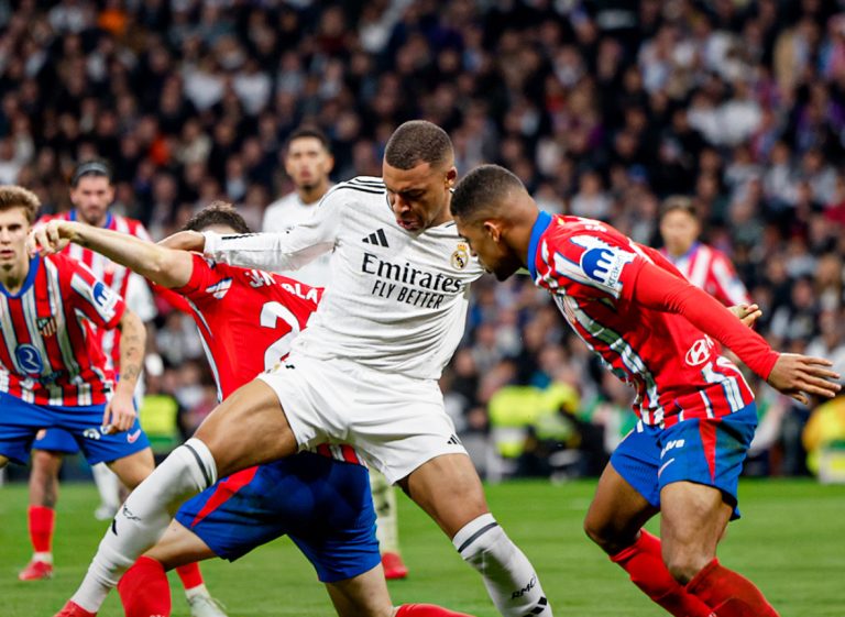 Real Madrid y Atlético jugaron para Barcelona: empate en el Bernabéu