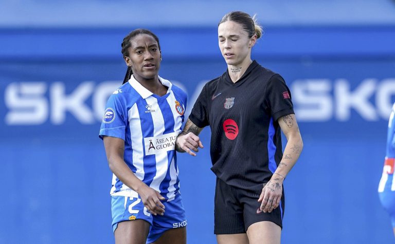 Mapi León negó tocar partes íntimas de Daniela Caracas y Espanyol respondió