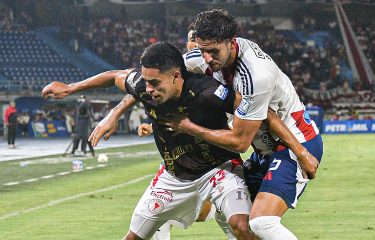 Junior no pudo con la suplencia del América en Barranquilla