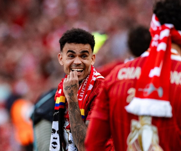 Luis Díaz seguiría en el Liverpool la próxima temporada