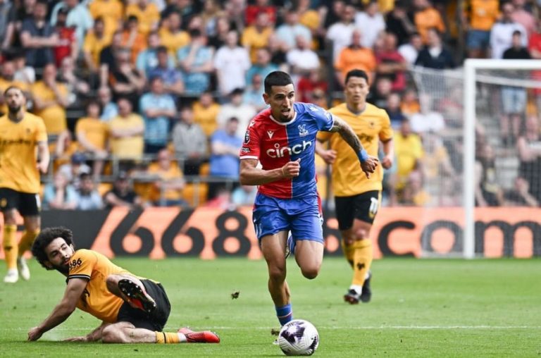 Daniel Muñoz interesa a los grandes de la Premier League