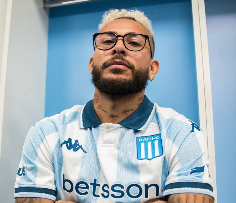 Duván Vergara fue presentado en Racing