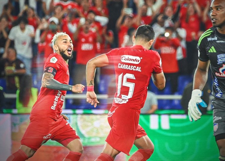 América superó al Junior y es el líder del cuadrangular A