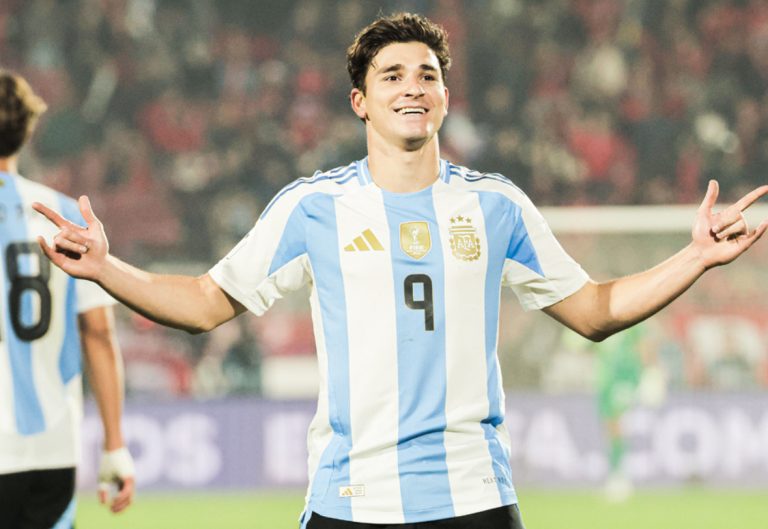 Argentina ganó, Brasil empató en debut de Ancelotti y Chile en crisis