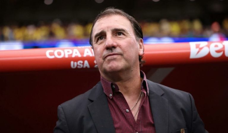Néstor Lorenzo, en su peor momento desde que llegó a la Selección Colombia