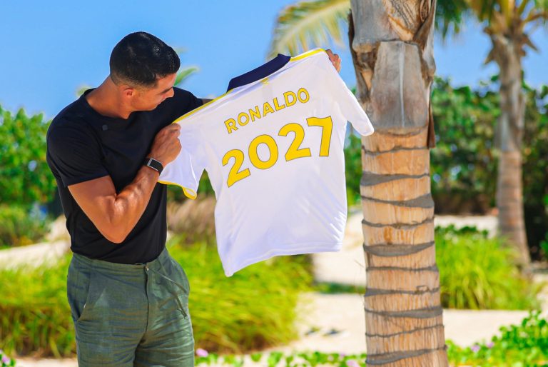 Cristiano Ronaldo renovó con Al Nassr: ¿Cuánto gana cada segundo?