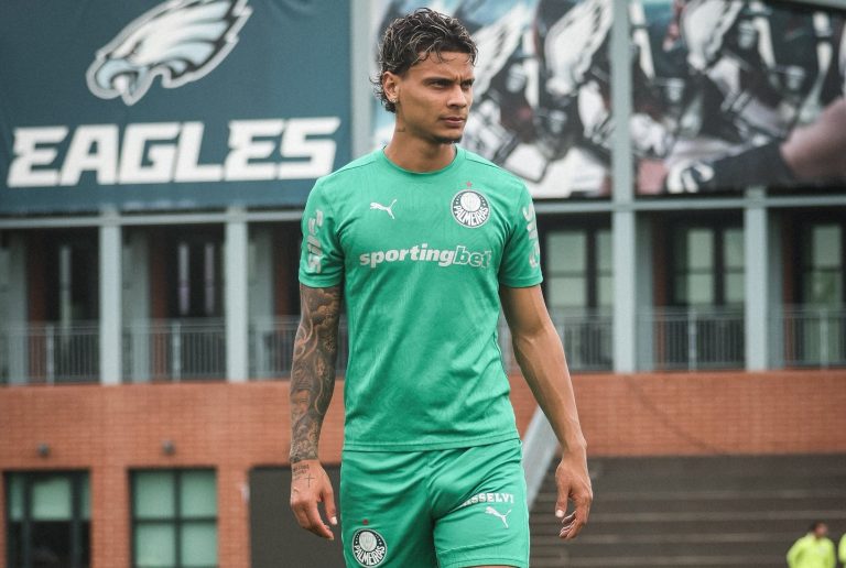 Palmeiras habría rechazado oferta por Richard Ríos