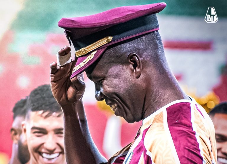 Adiós al ídolo: Julián Quiñones se despide de Deportes Tolima