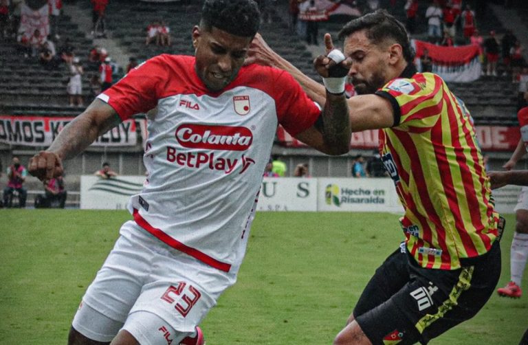 Santa Fe dejó ir el triunfo en su debut ante Pereira