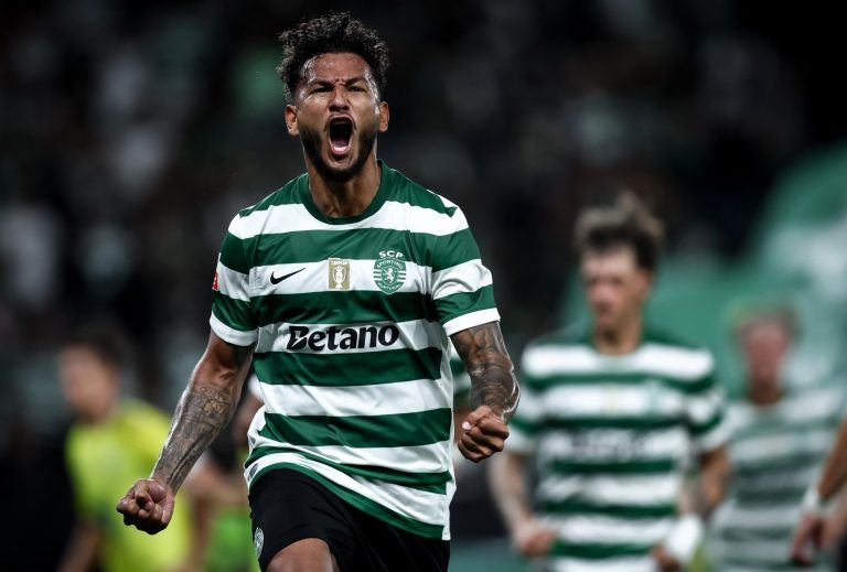 Luis Suárez marcó sus primeras anotaciones con Sporting de Lisboa