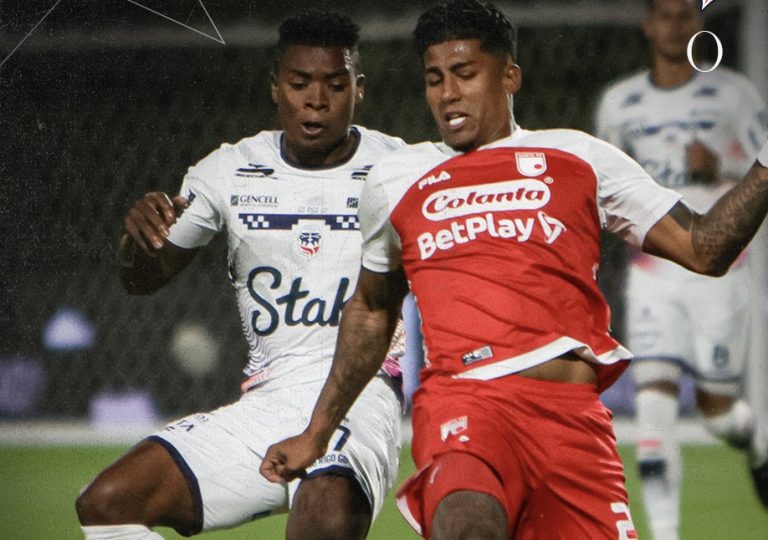 Fortaleza vence a Santa Fe y mantiene su invicto