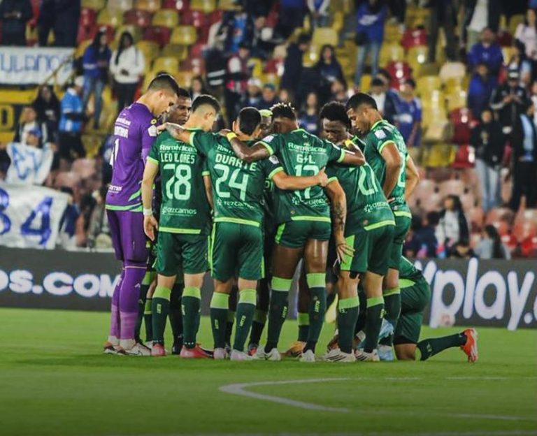 Millonarios quedó al borde de la eliminación tras empatar con Bucaramanga en Liga