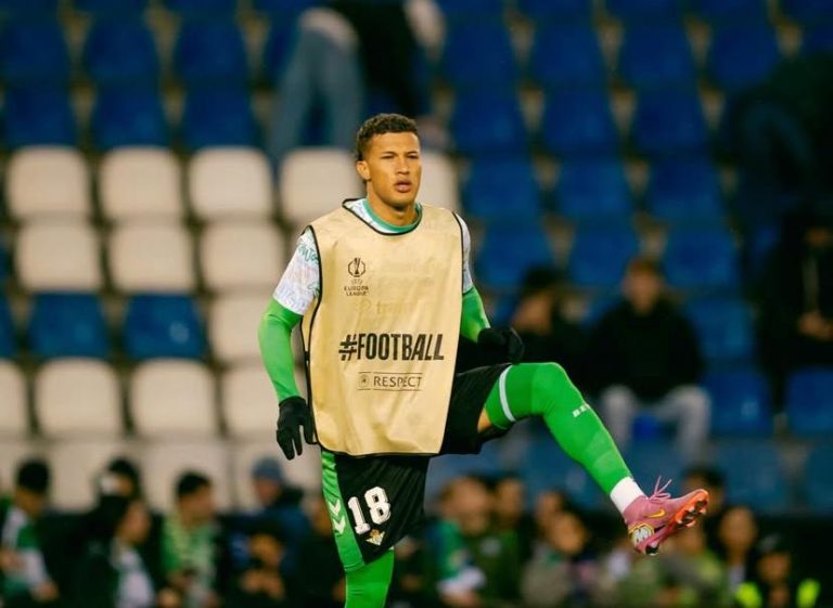 Manuel Pellegrini sobre la recuperación de Nelson Deossa: "Esperamos ver una buena versión"