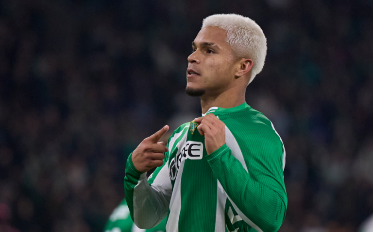 Durán expulsado y Cucho Hernández marcó gol: Así le fue a colombianos en Europa y Conference League