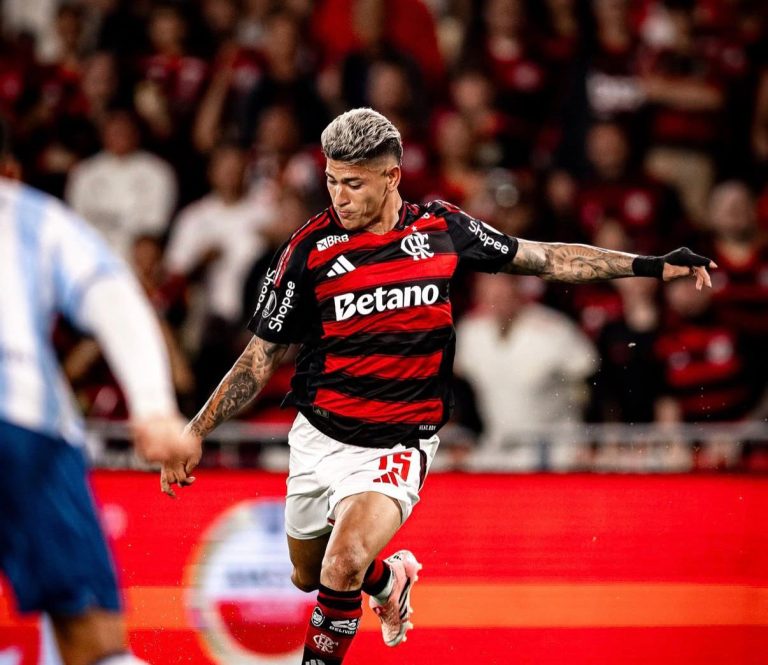 Revelan la fecha en la que Jorge Carrascal podría volver a las canchas