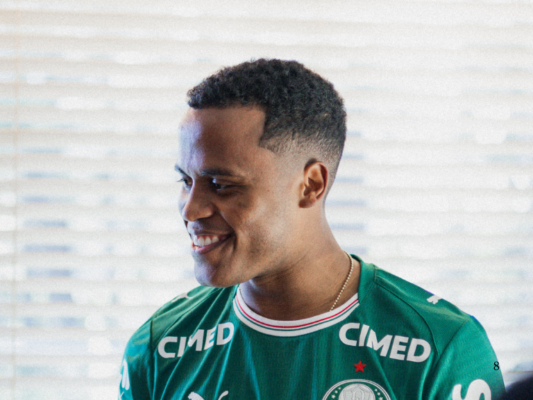 Jhon Arias por fin llega a Brasil para unirse a Palmeiras