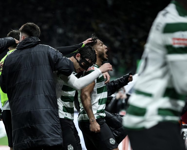 Golazo agónico de Luis Suárez para darle el triunfo al Sporting de Portugal