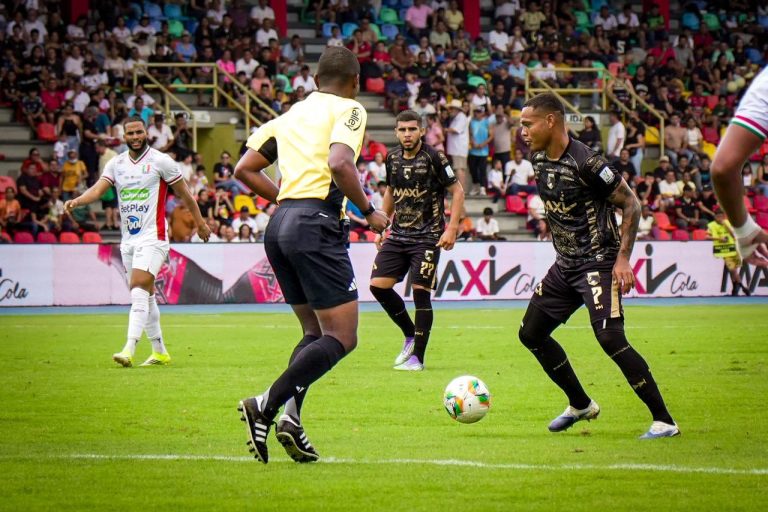 Once Caldas y Llaneros igualaron en partido que tuvo suspensión