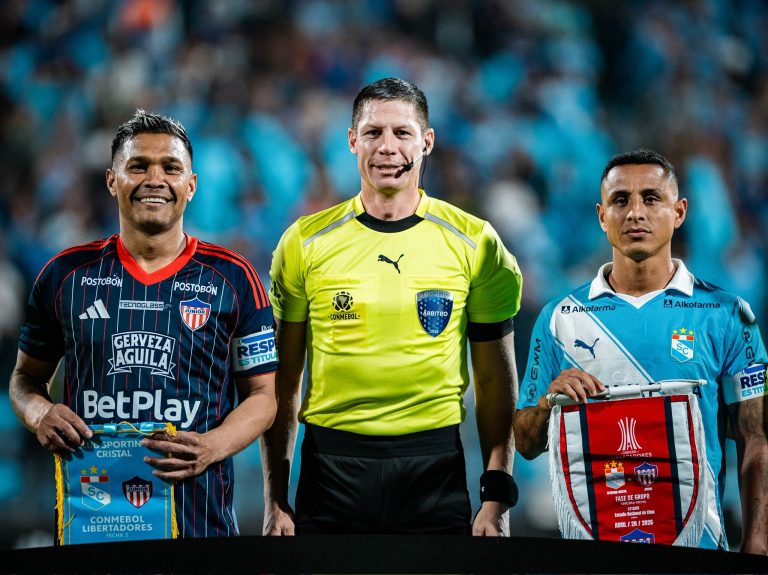 Junior sufre la expulsión de Jermein Peña y pierde en su visita a Sporting Cristal por Libertadores