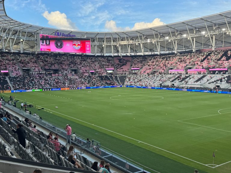 Inter Miami y Lionel Messi todavía no conocen la victoria en el ‘Nu Stadium’