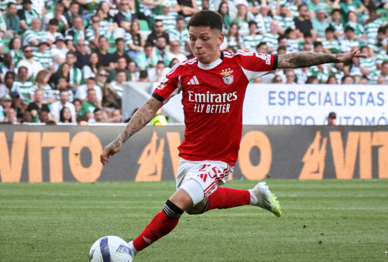 Dura sanción contra Prestianni por «comportamiento discriminatorio» contra Vinícius