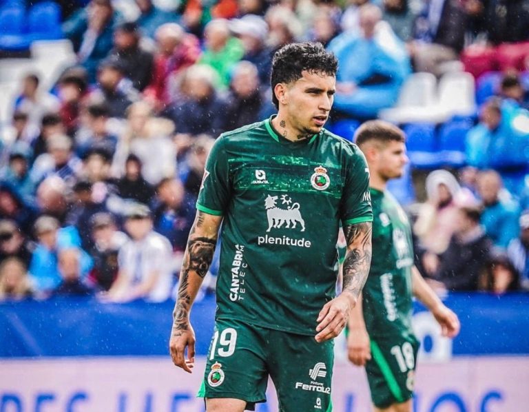 Racing de Santander, con Gustavo Puerta, regresa a primera división tras 14 años