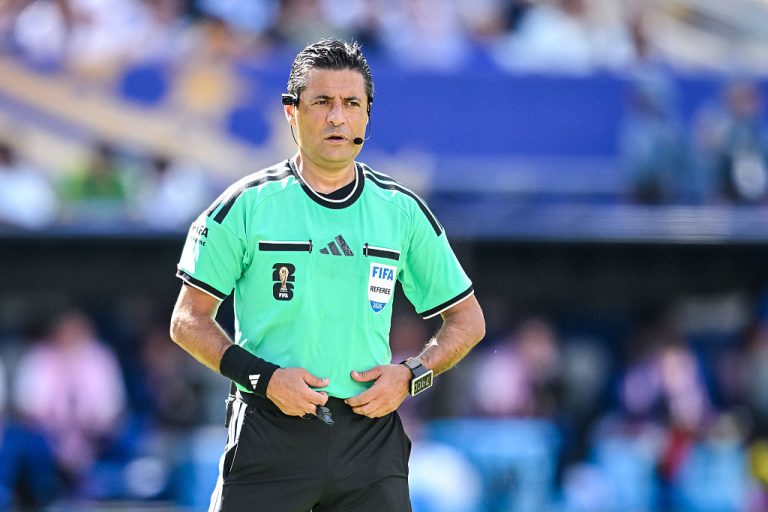¿Quién es el árbitro designado para el partido Portugal vs. Colombia por el Mundial?