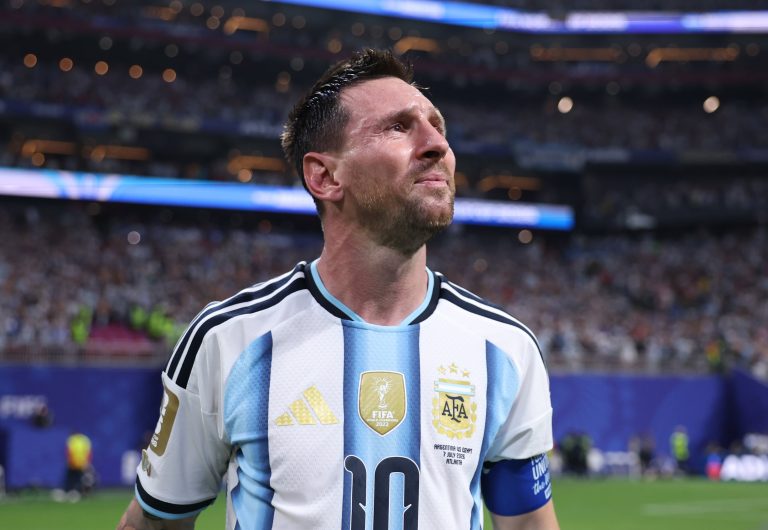 Histórica remontada de Argentina sobre Egipto para meterse a los cuartos de final del Mundial