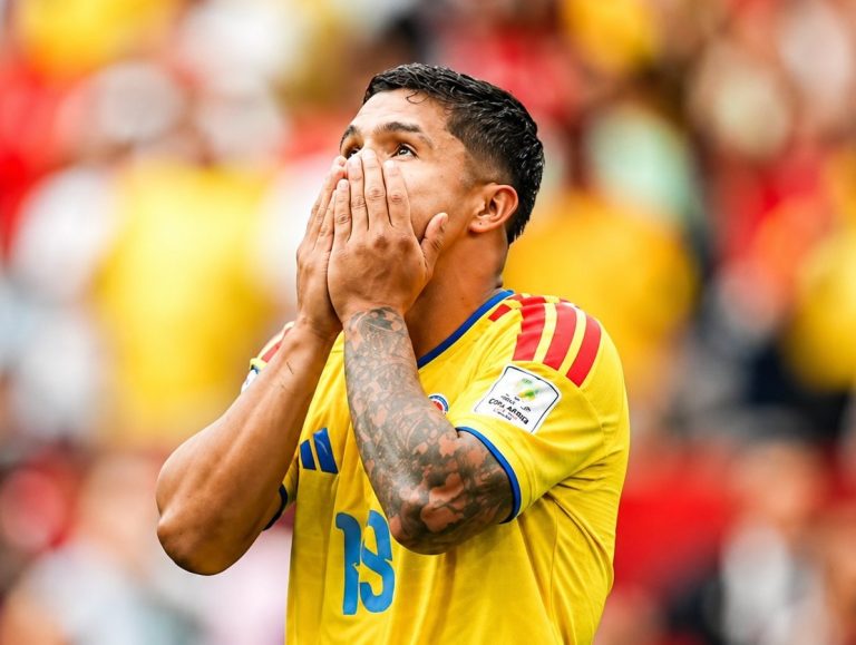 Cucho Hernández tras fallar penal en eliminación de Colombia: “Asumo y pido disculpas al país”