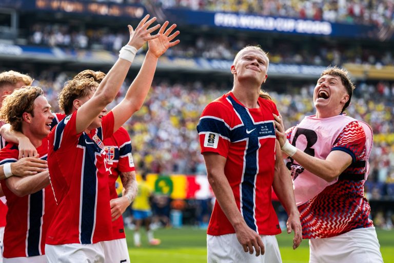 Noruega da el golpe con doblete de Haaland y elimina a Brasil del Mundial