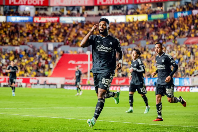 Miguel Borja iguala registro de Hugo Sánchez con América de México ¿De qué se trata?